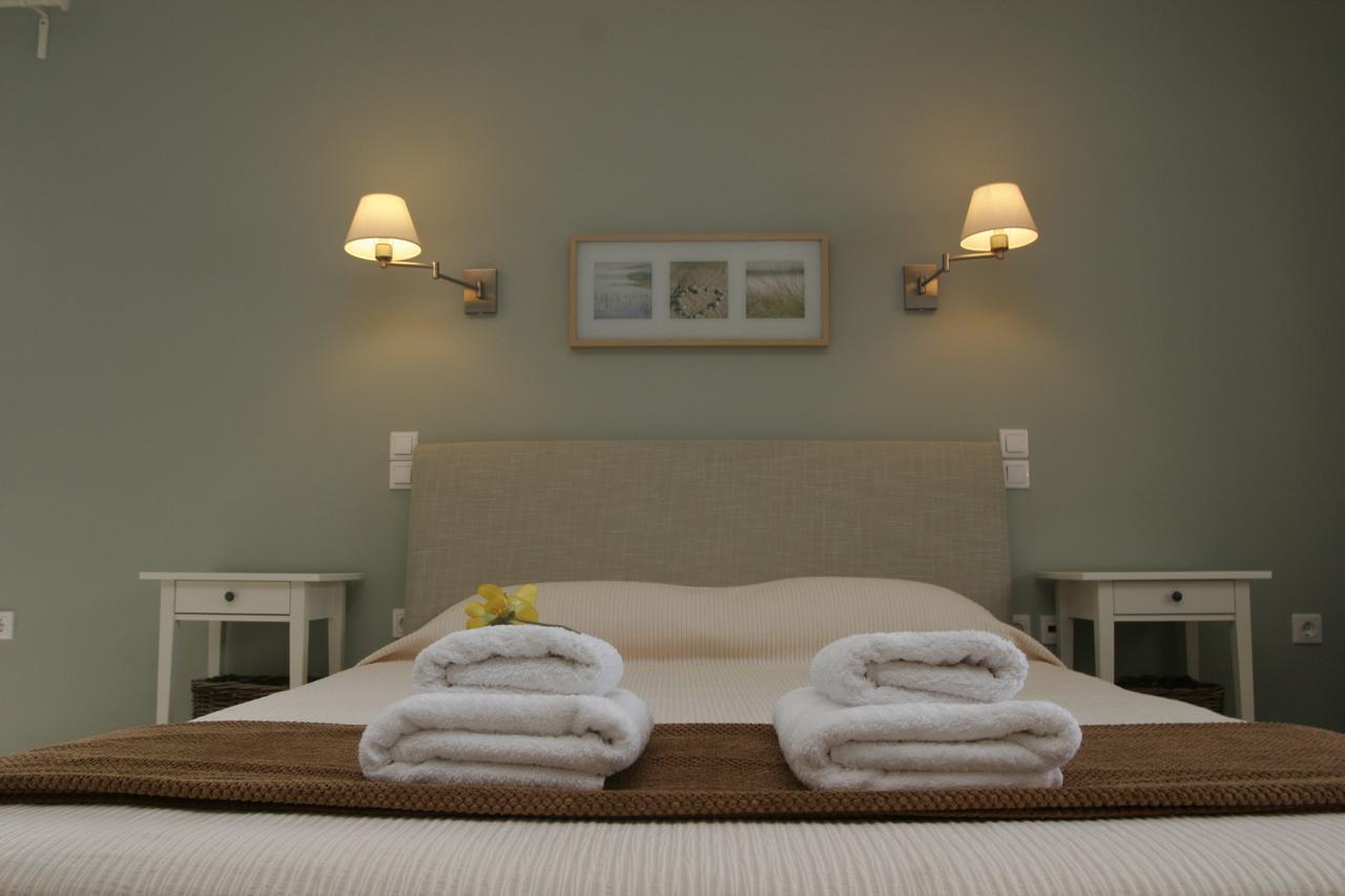 Boutique Hotel Iasmos Trizonía エクステリア 写真